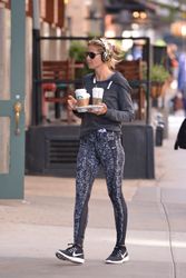 27900715_hklum150616BZNimage4.jpg