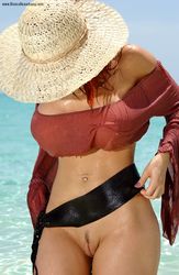 Bianca Beauchamp - Bathing in Style 25fwktrmpy