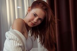 Juliett Lea - Juliett n5iilfuyep