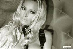 Zdenka Podkapova - Photoset 59 i565vl2wjo