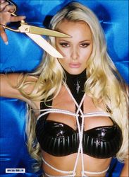 Zdenka Podkapova - Photoset 28 5548q200yg