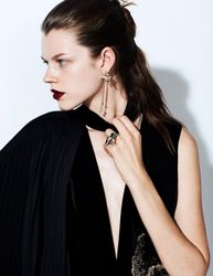 29211335_Madame_Figaro_-_5_Aout_2016-22.