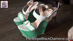 Penelope Black Diamond - Photoset 8q51g81xhzs.jpg