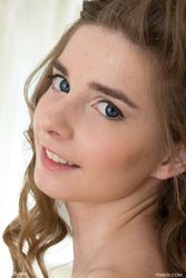 Malvina R - Someone Like You v5ufb54pg0