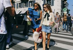 31640811_04-mfw-ss17-street-style-day-4.