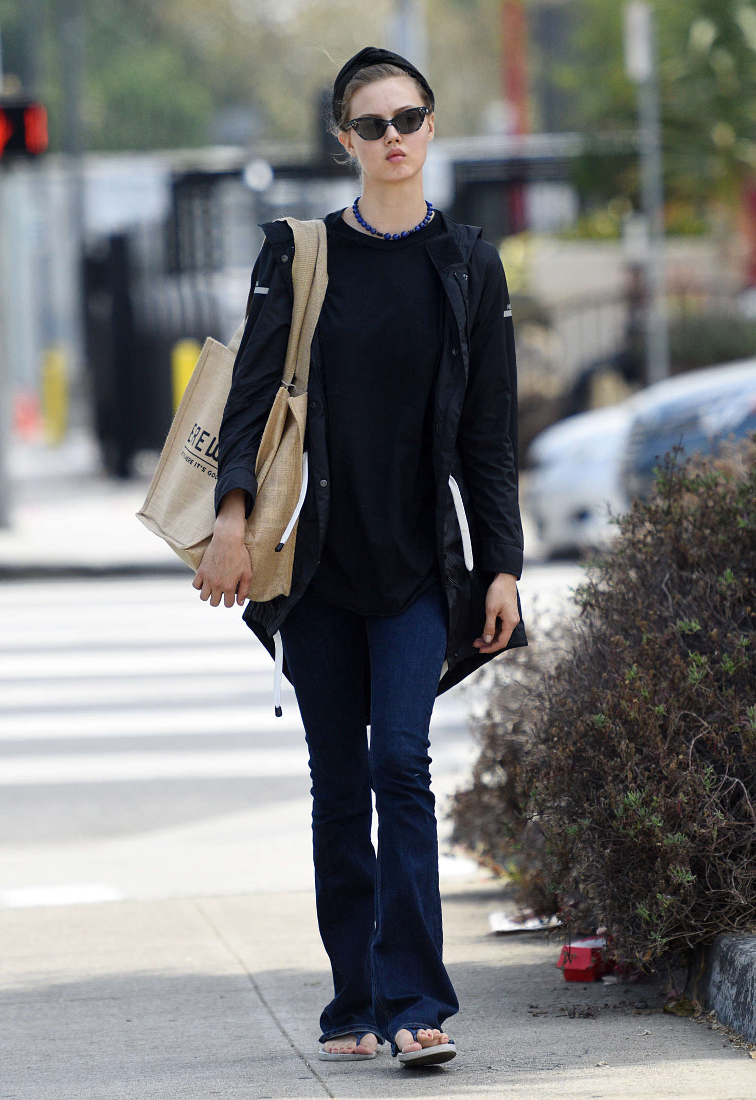 Lindsey Wixson Shopping in Los Angeles 03