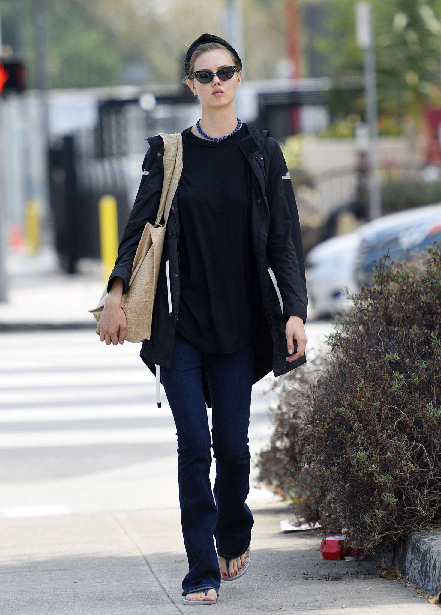 Lindsey Wixson Shopping in Los Angeles 08