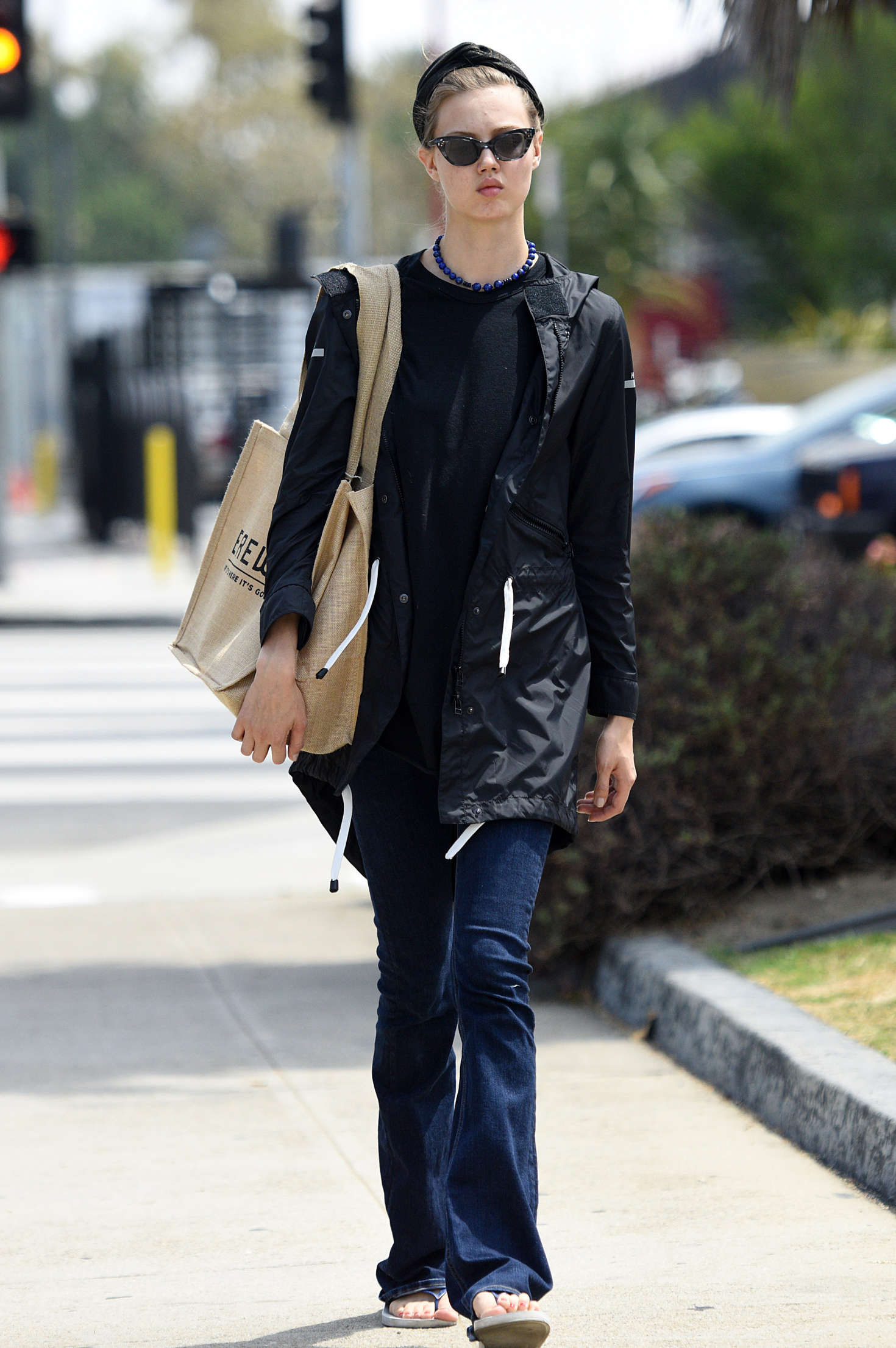 Lindsey Wixson Shopping in Los Angeles 09